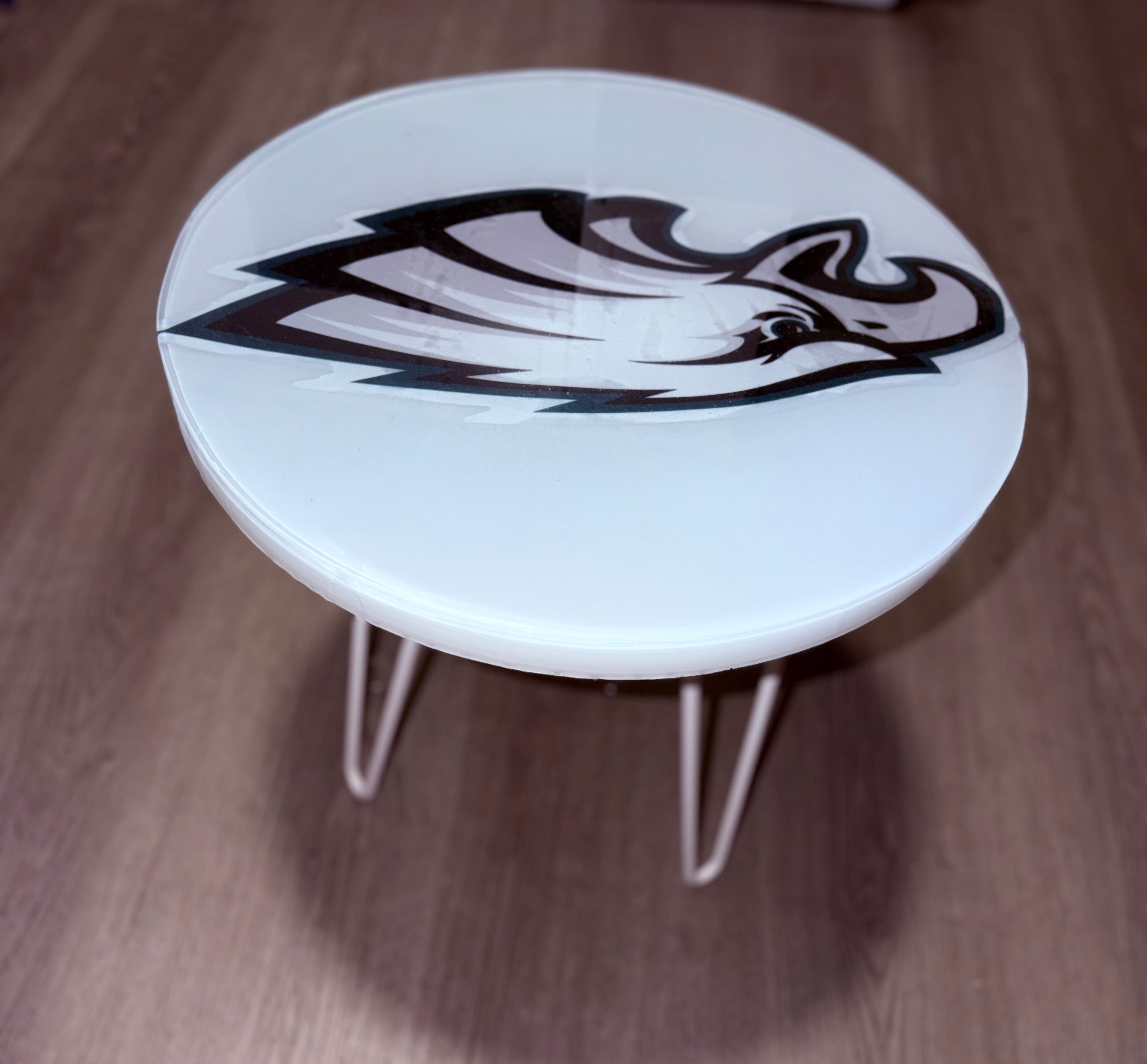 Eagles Accent Epoxy Table 20in Round Table