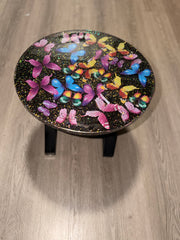 20” Round Epoxy Accent Table – Black Butterfly