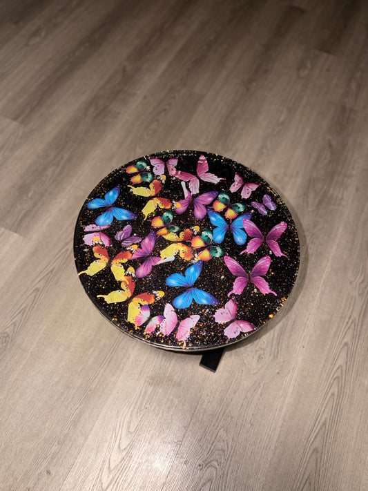 20” Round Epoxy Accent Table – Black Butterfly